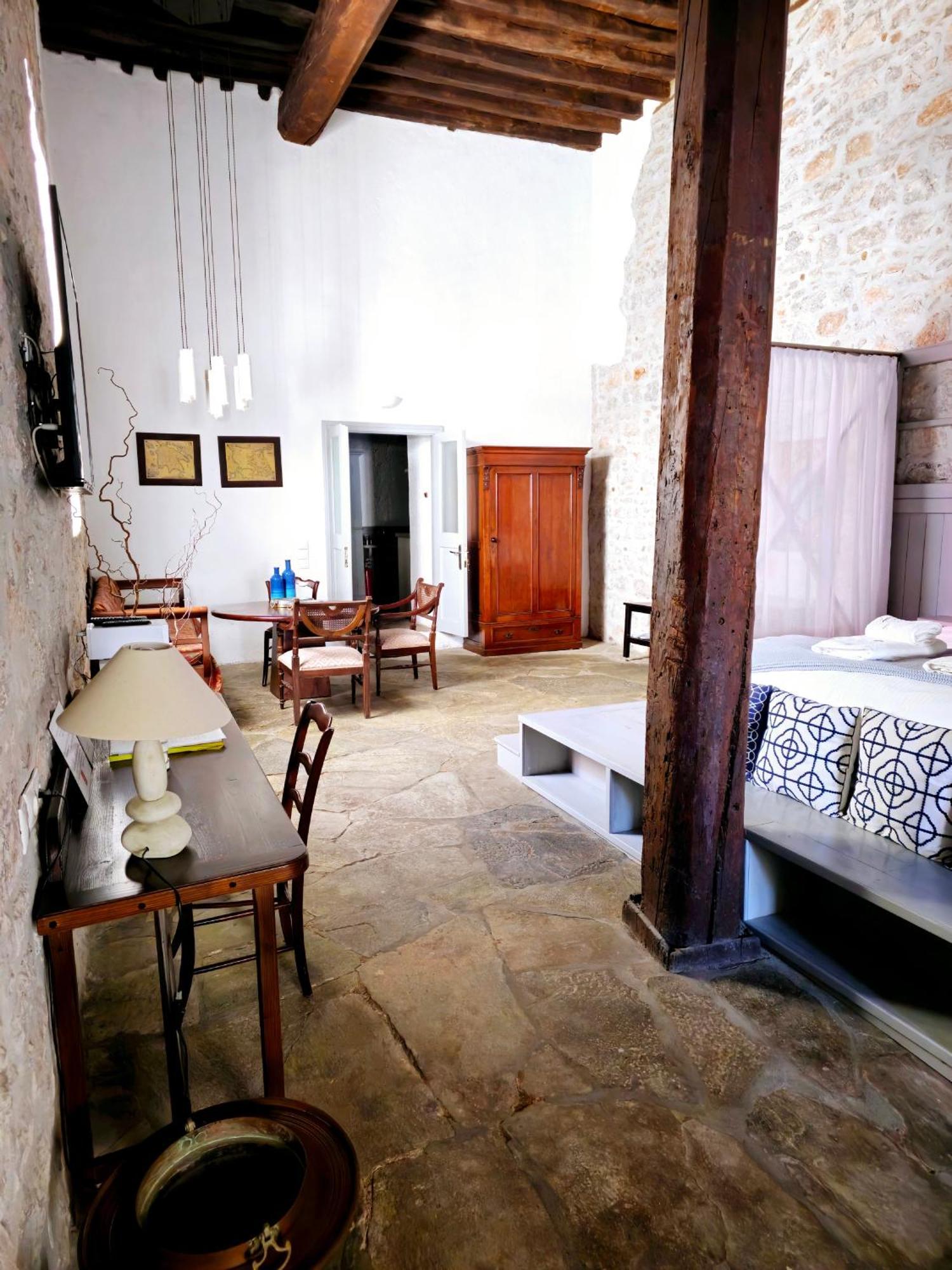Keresbino Hydra Manor House Villa Luaran gambar