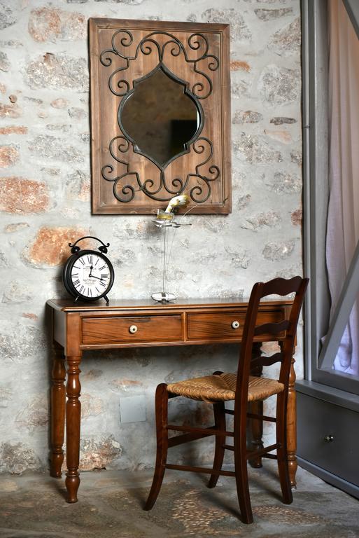 Keresbino Hydra Manor House Villa Luaran gambar